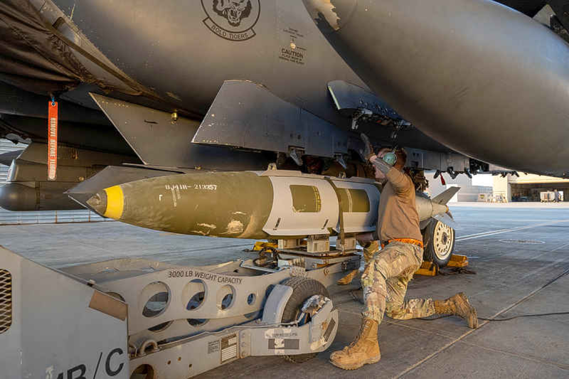 US hits ISIS in Syria with  large retaliatory strikes
